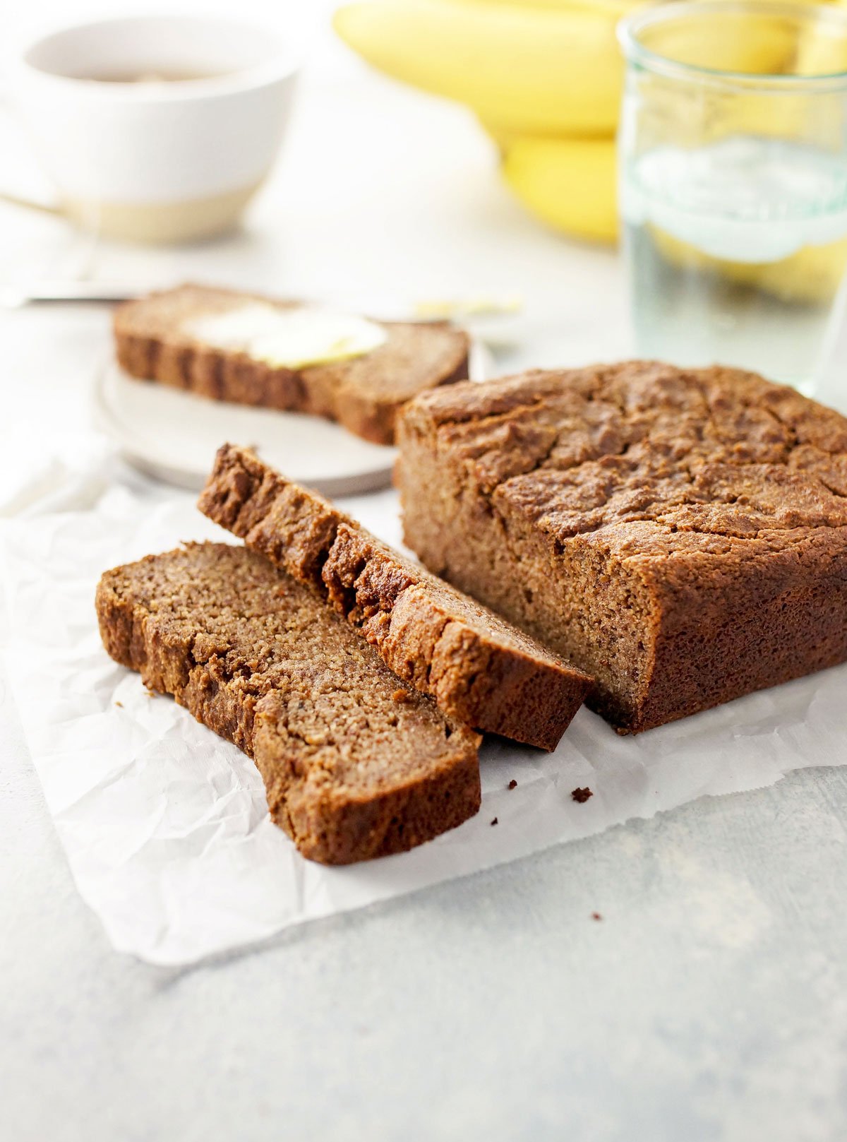 Healthy Vegan Almond Flour Banana Bread: Low Carb & Dairy-Free